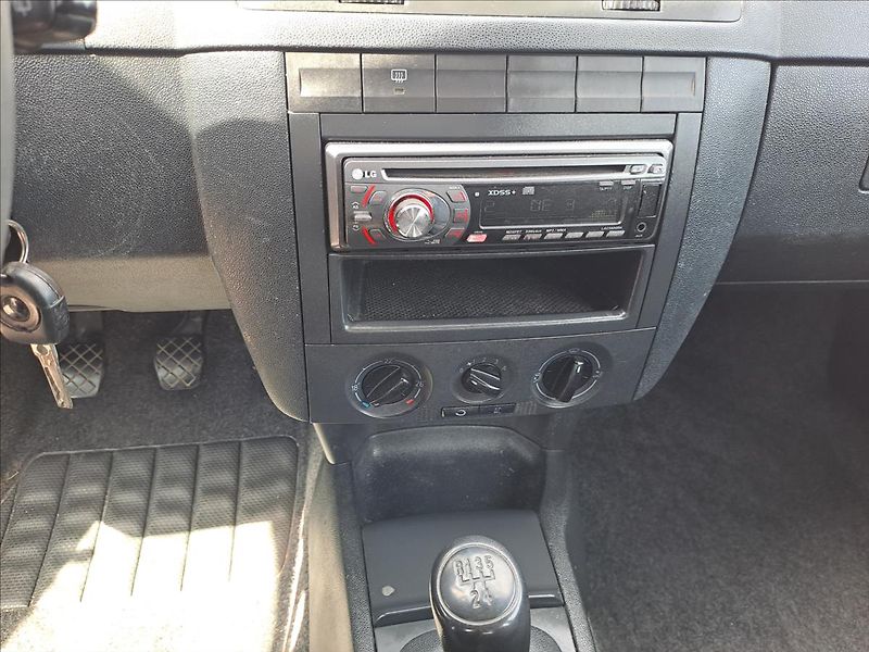 Škoda Fabia 1,9 SDI KLIMATIZACE - fotka 10 z 11