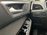 Ford S-MAX 2,5 HEV Titanium 7míst - náhled 15