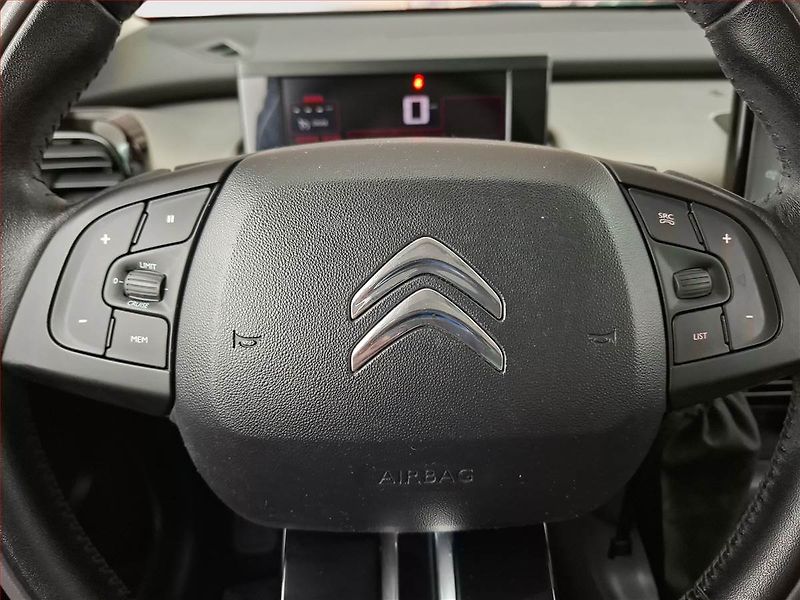 Citroën C4 Cactus (2015) 1.2 PureTech, Tempomat - fotka 15 z 15