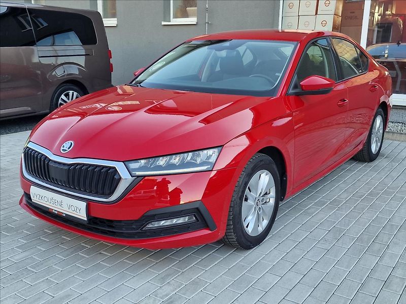 Škoda Octavia 1.5 TSI Ambition,ČR,1.Majitel - fotka 5 z 50