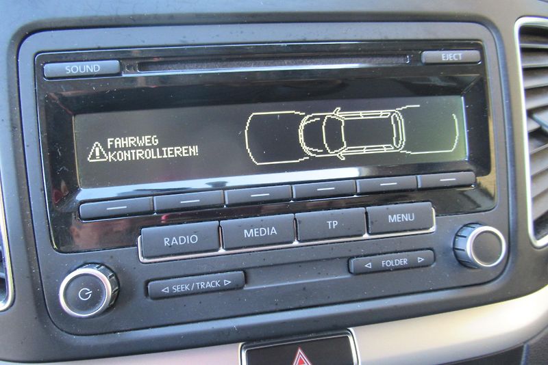 Volkswagen Sharan 2.0 TDi  KLIMA WEBASTO TAŽNÉ - fotka 16 z 23