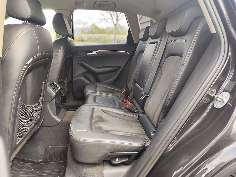 Audi Q5 2.0 TFSi/155kW Quattro ČR - fotka 12 z 30