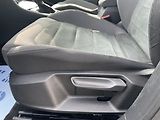 Volkswagen Golf 2.0TDi DSG HIGHL-NEHAV-Dph-ČR! - náhled 21
