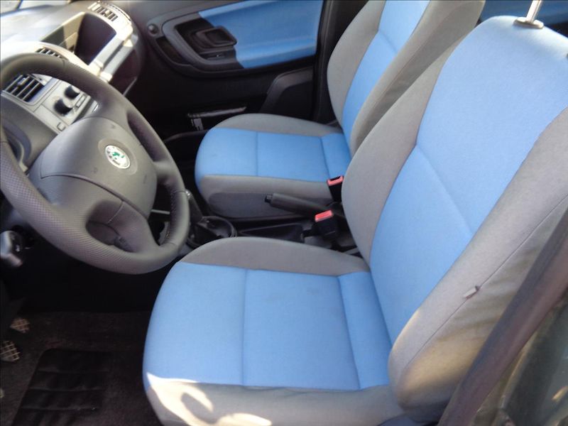 Škoda Roomster 1,2   HTP 51kw - fotka 8 z 14
