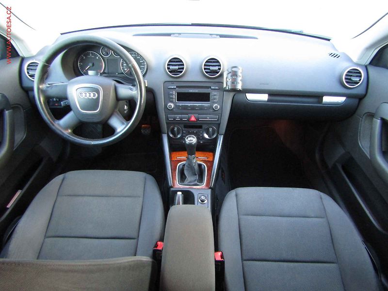 Audi A3 (2008) 1.9TDi, servis.kniha - fotka 8 z 16