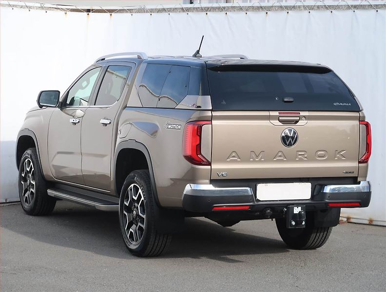 Volkswagen Amarok (2025) V6 3.0 TDI, V6,177KW,7536KM - fotka 4 z 22