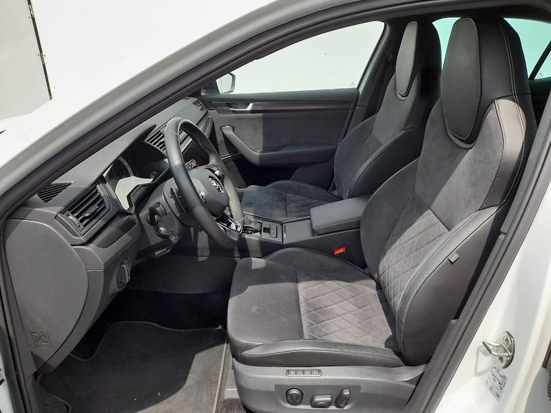 Škoda Superb SPORTLINE 2.0 TDi 147KW 7AP - fotka 11 z 20