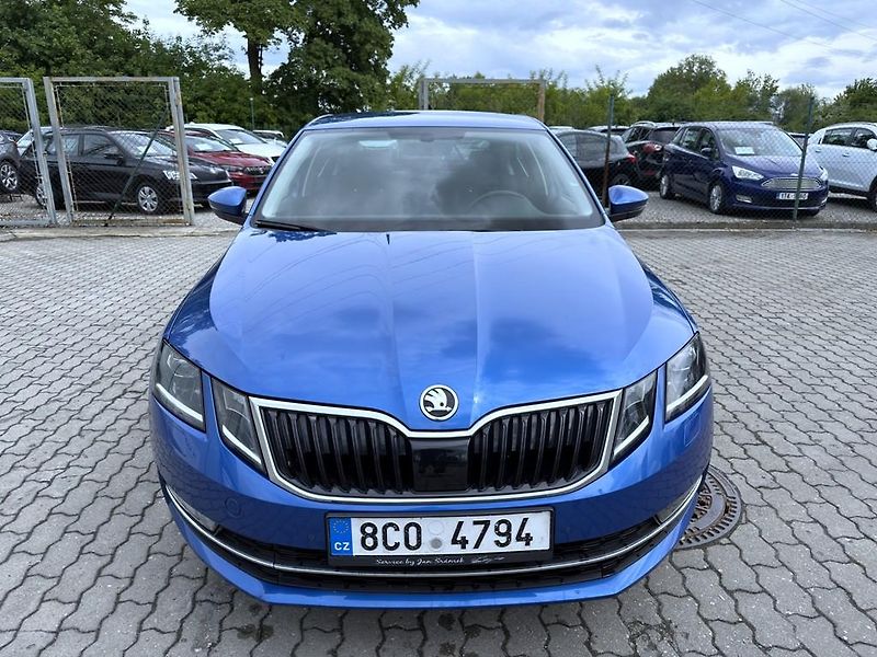 Škoda Octavia 1.4 TSI 110 kW ČR, serviska - fotka 2 z 17