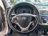 Hyundai i30 (2008) 1.6 CRDI - náhled 9