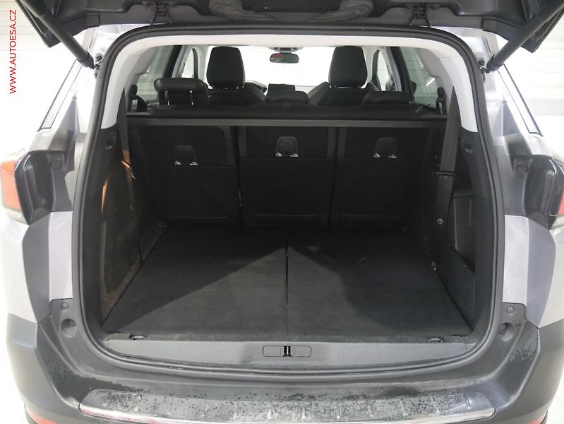 Peugeot 5008 (2020) 1.5 HDi, AT - fotka 7 z 20