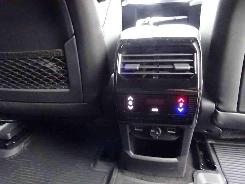 Peugeot 5008 (2024) e-GT 157 kW/210k (Bat. 73kWh) - fotka 46 z 60