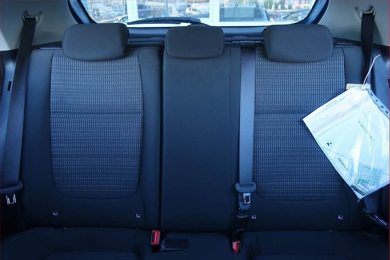 Kia Stonic (2022) 1.0 T-GDI, Automat, Serv.kniha - fotka 10 z 22