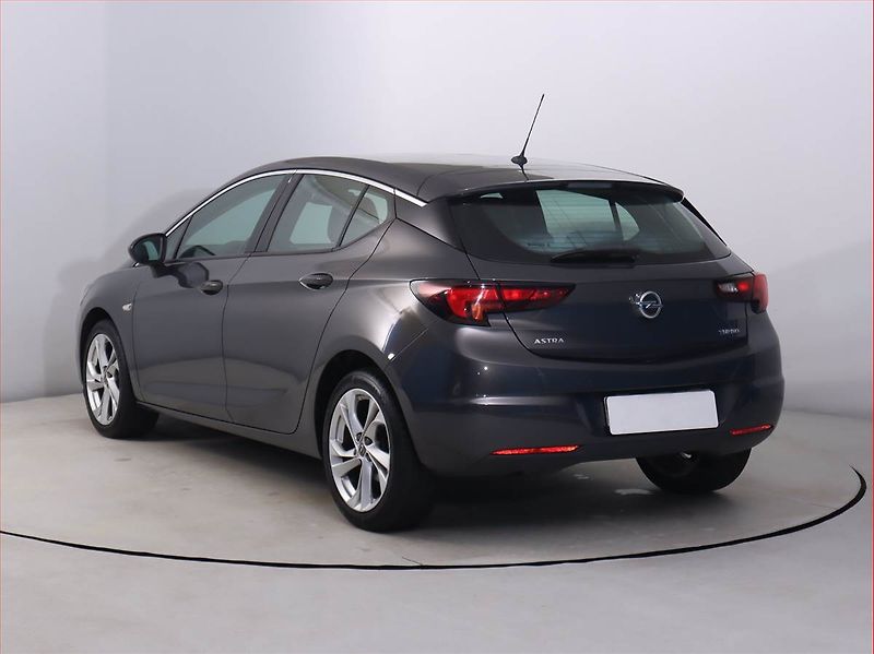 Opel Astra (2016) 1.4 T, Serv.kniha, Tempomat - fotka 4 z 18