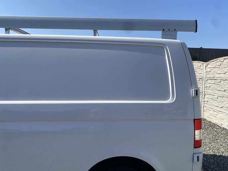 Volkswagen Transporter 2.0TDi 105PS 0%KOROZE DPH AC!! - fotka 30 z 165
