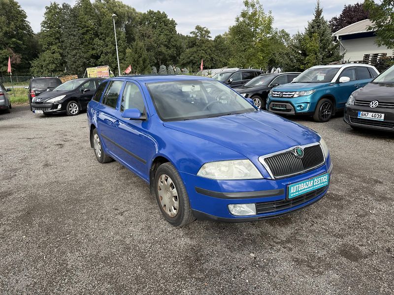 Škoda Octavia 1.6i - fotka 4 z 20