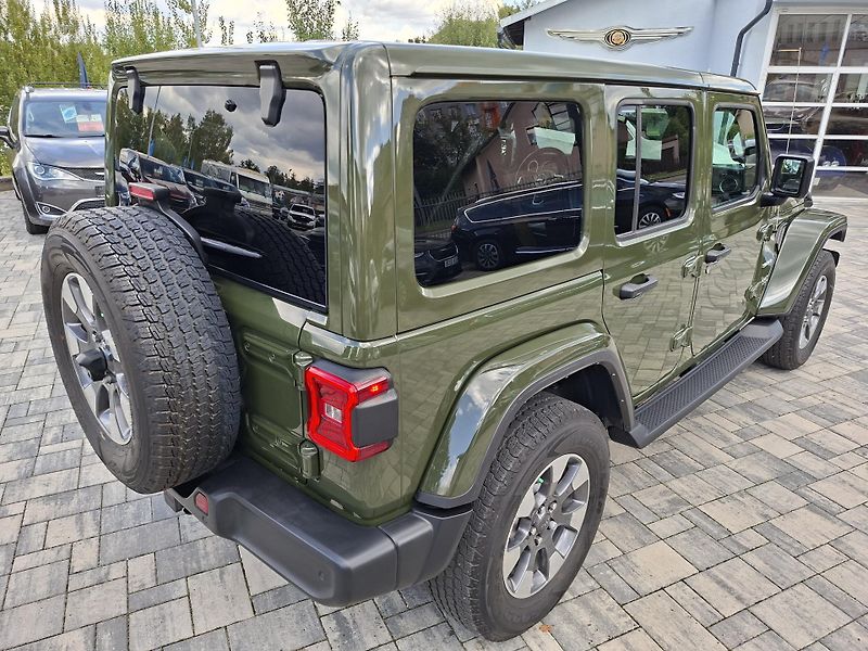 Jeep Wrangler (2021) SAHARA 4x4 Unlimited, TOP   - fotka 11 z 52