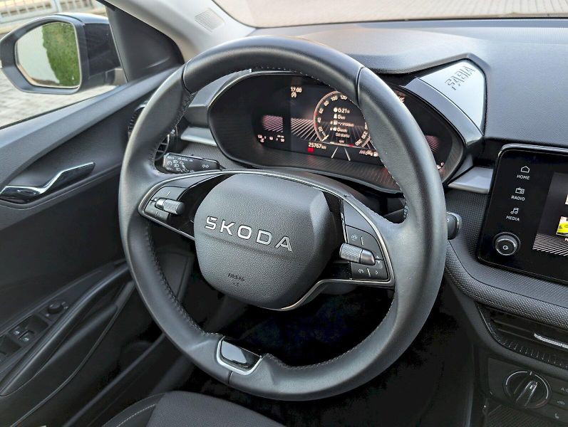 Škoda Fabia (2025) 1,0 TSI / 70 kW Selection - fotka 17 z 30