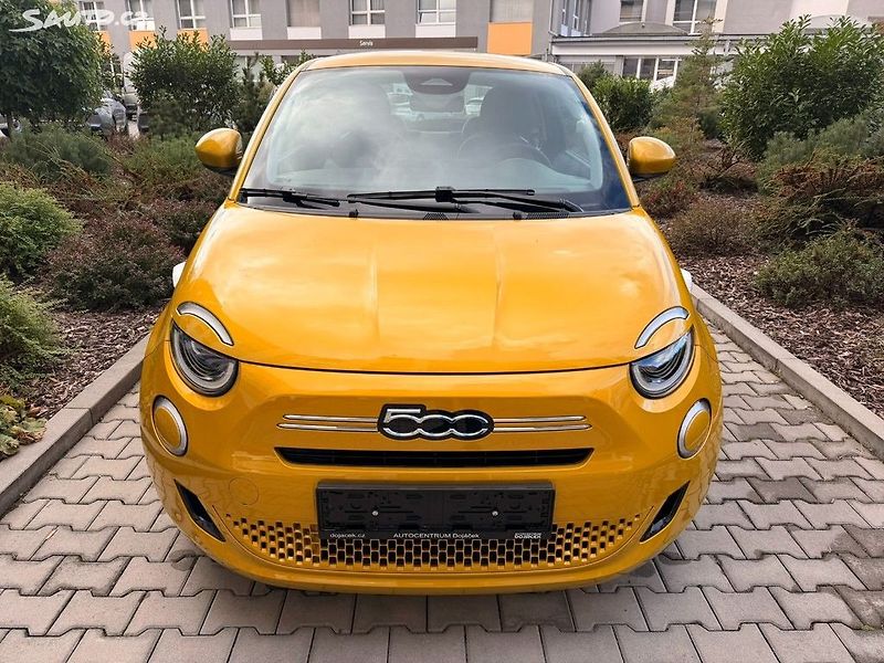 Fiat 500 (2026) Hybrid Torino Hatchback 1.0 BS - fotka 2 z 15