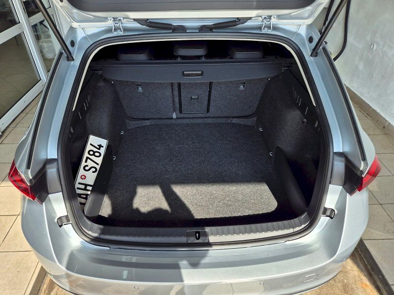 Škoda Octavia (2025) kombi Selection 1.5. TSI 110 k - fotka 32 z 33