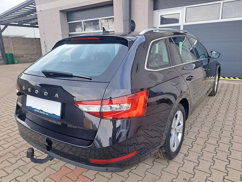Škoda Superb (2022) 1.5TSI DSG Business Ed. ZÁRUKA - fotka 8 z 33