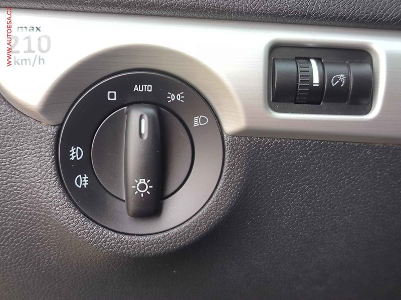 Škoda Yeti (2015) 2.0 TDi 4x4, Edition, bixen - fotka 18 z 22
