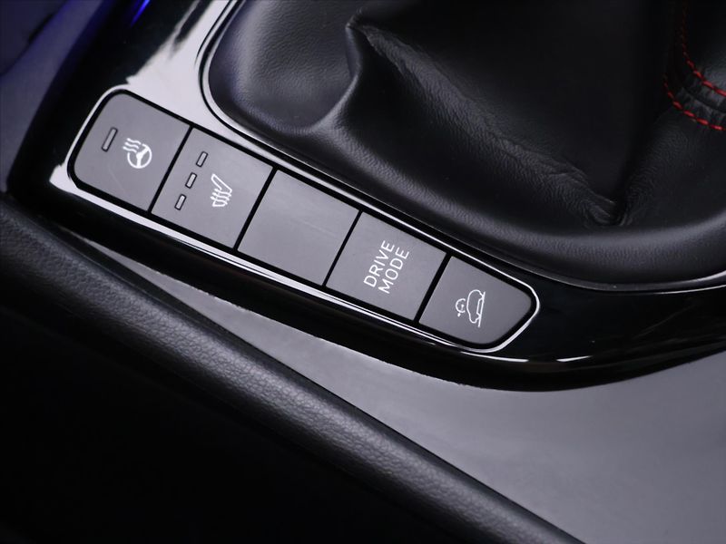 Hyundai Tucson 1,6 T-GDI 110kW CZ N-Line DPH - fotka 26 z 36