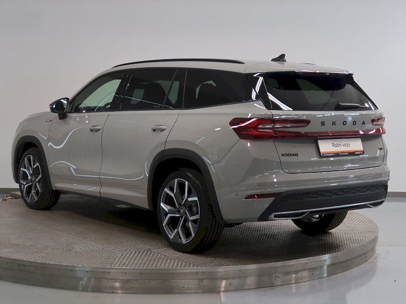 Škoda Kodiaq (2026) SPORTLINE 2.0TDI 142KW 4x4 DSG - fotka 7 z 49