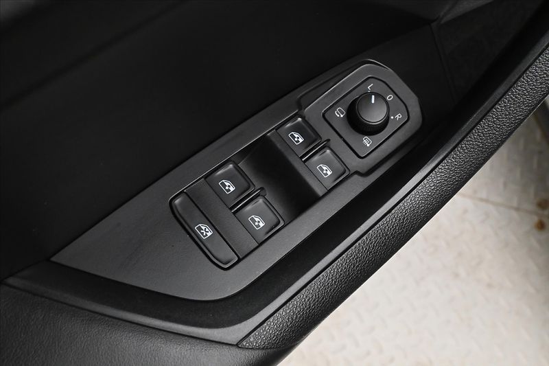Škoda Kodiaq 2,0 TDI 110 kW DSG 4x4 Ambitio - fotka 24 z 31