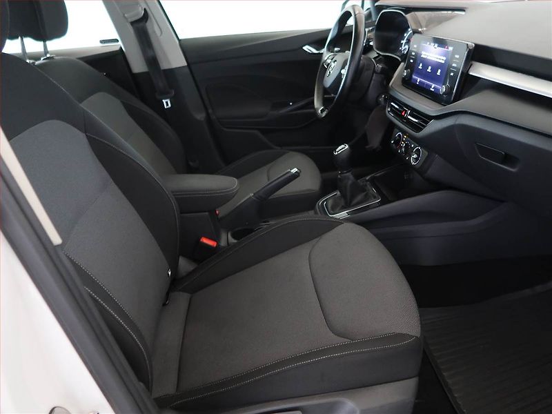 Škoda Fabia (2023) Ambition 1.0 TSI, Serv.kniha - fotka 9 z 14