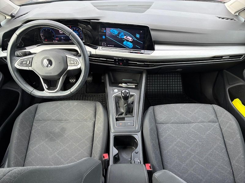 Volkswagen Golf (2021) LIFE 2.0TDI 85kW CZ DPH  - fotka 9 z 11