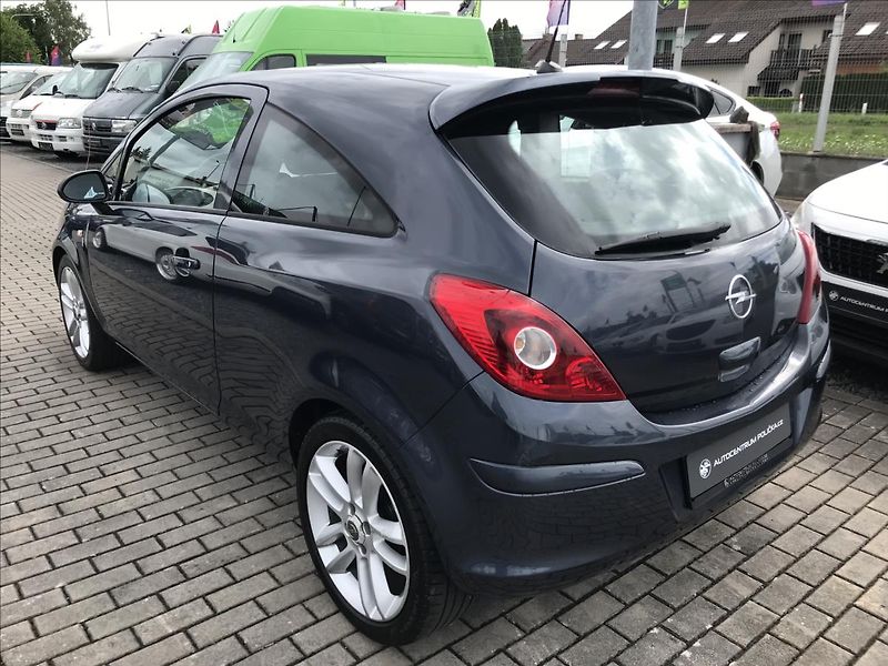 Opel Corsa 1,3 CDTi - fotka 4 z 15