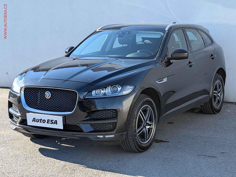 Jaguar F-Pace (2016) 2.0D 4x4, ČR, AT, navi, bixen - fotka 3 z 17