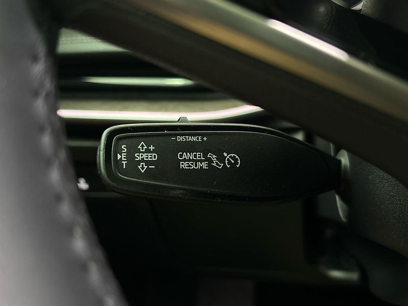 Škoda Superb L&K 4x4 DSG - fotka 23 z 30