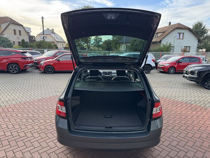 Škoda Fabia (2016) 1.2TSi JOY Navi Digi Klima - fotka 23 z 50
