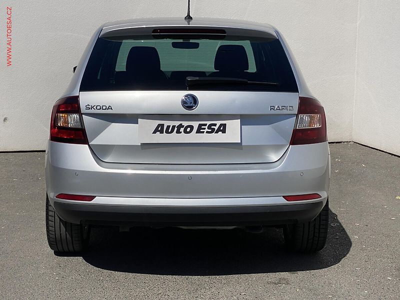 Škoda Rapid (2019) 1.0 TSi, Clever, xenon - fotka 5 z 18