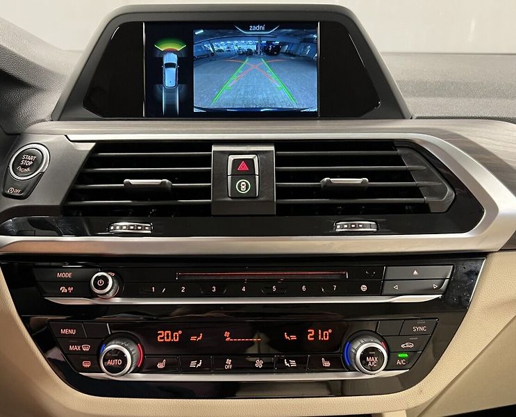BMW X3 2,0 xDrive20d xLine AT - fotka 6 z 18