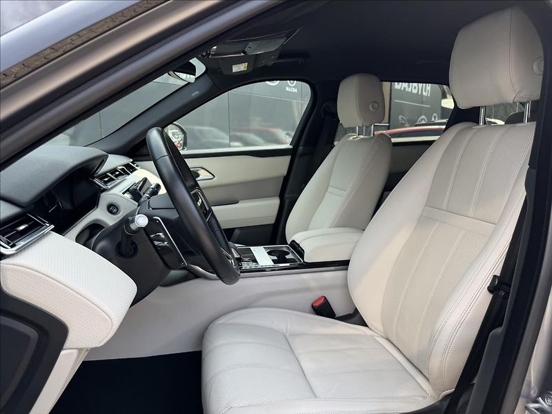 Land Rover Range Rover Velar 3,0 D300 R-DYNAMIC SE ZÁRUKA - fotka 13 z 36