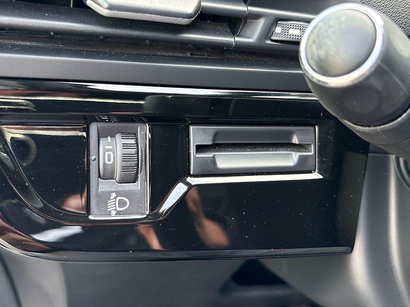Citroën Grand C4 SpaceTourer (2019) 1.2 PureTech 130 MAN6 - fotka 30 z 40