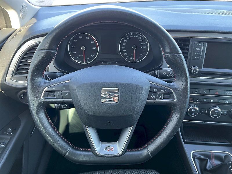 Seat Leon (2014) 1.4 TSI ST FR - fotka 21 z 24