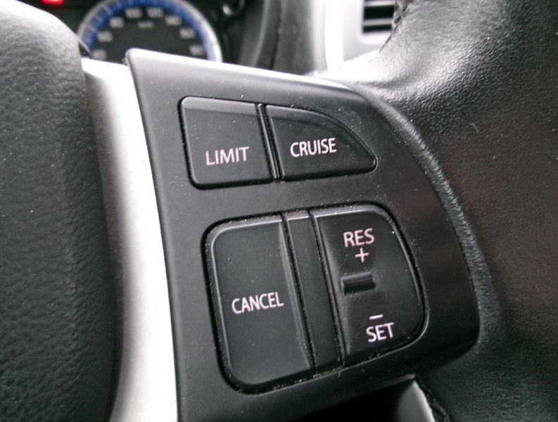 Suzuki SX4 S-Cross (2014) 1,6i AC TEMP VÝHŘEV TAŽNÉ - fotka 19 z 30
