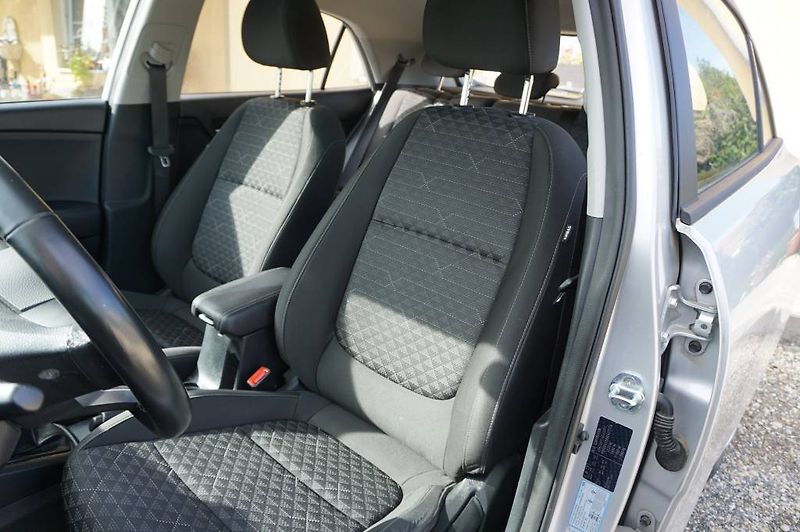 Kia Rio (2021) 1,2 1MAJ NOVÉ V ČR - fotka 27 z 28