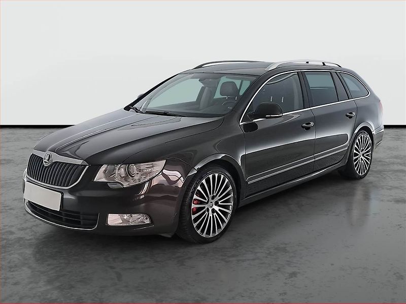 Škoda Superb (2012) 2.0 TDI, 4X4, Navi, Xenony - fotka 2 z 22