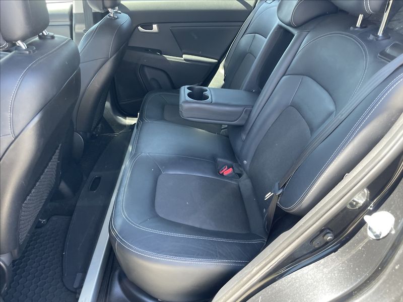 Kia Sportage 2,0 CRDi 135kw 4x4 LED bez kor - fotka 8 z 40
