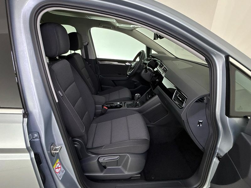 Volkswagen Touran (2026) MPV - fotka 9 z 30