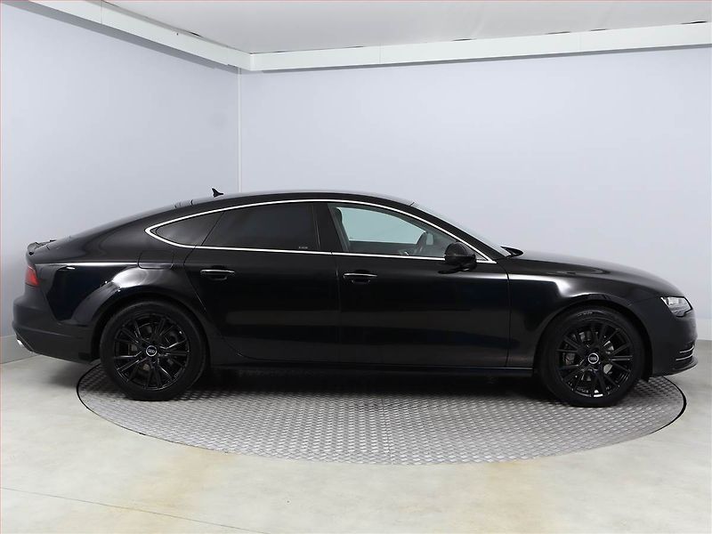 Audi A7 (2017) 3.0 TDI - fotka 6 z 25