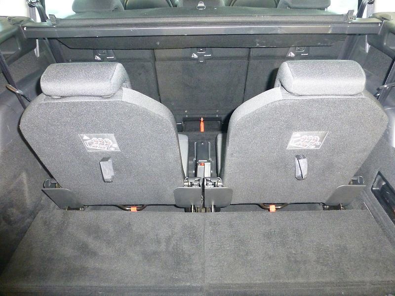 Citroën Grand C4 Picasso (2015) 1,6HDI*DIGI*NAVIGACE*ALU*7MIST - fotka 29 z 29