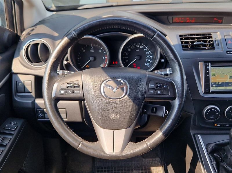 Mazda 5 1,6 MZR-CD 85kW 7MÍST +ALUZIMA - fotka 20 z 29