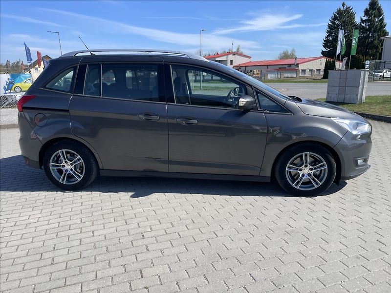 Ford Grand C-MAX 1,0 ECOBOOST 92kw CZauto Tažné - fotka 5 z 28