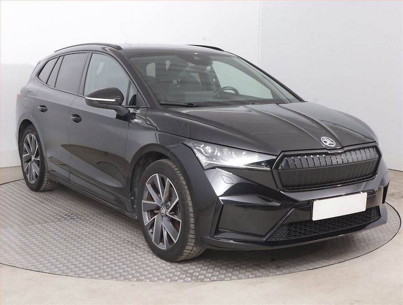 Škoda Enyaq (2023) Sportline iV 60 (62 kWh) - fotografie inzerátu