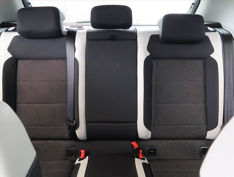 Volkswagen T-Roc (2018) 2.0 TDI 4Motion, 4X4, Automat - fotka 10 z 20